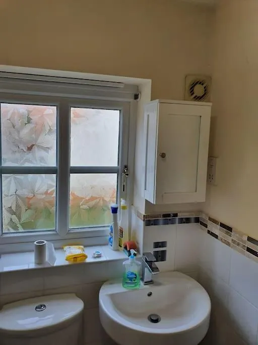 Room Minimum 14 Nights Cardiff